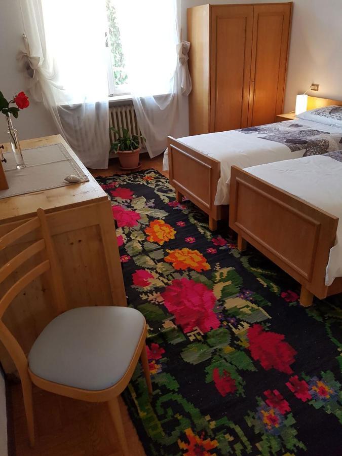 Albergo Posta Colle Santa Lucia Exterior photo