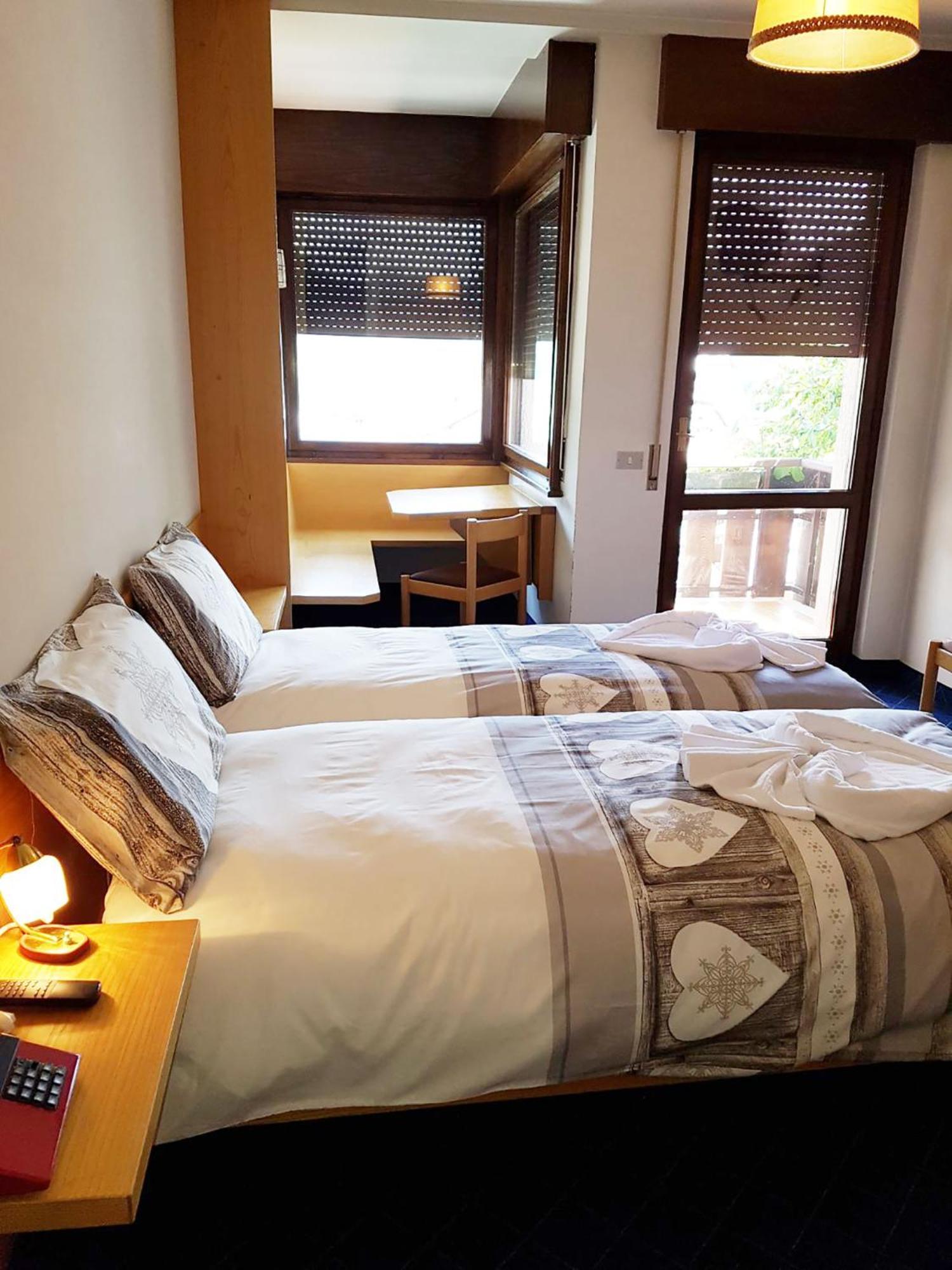 Albergo Posta Colle Santa Lucia Room photo