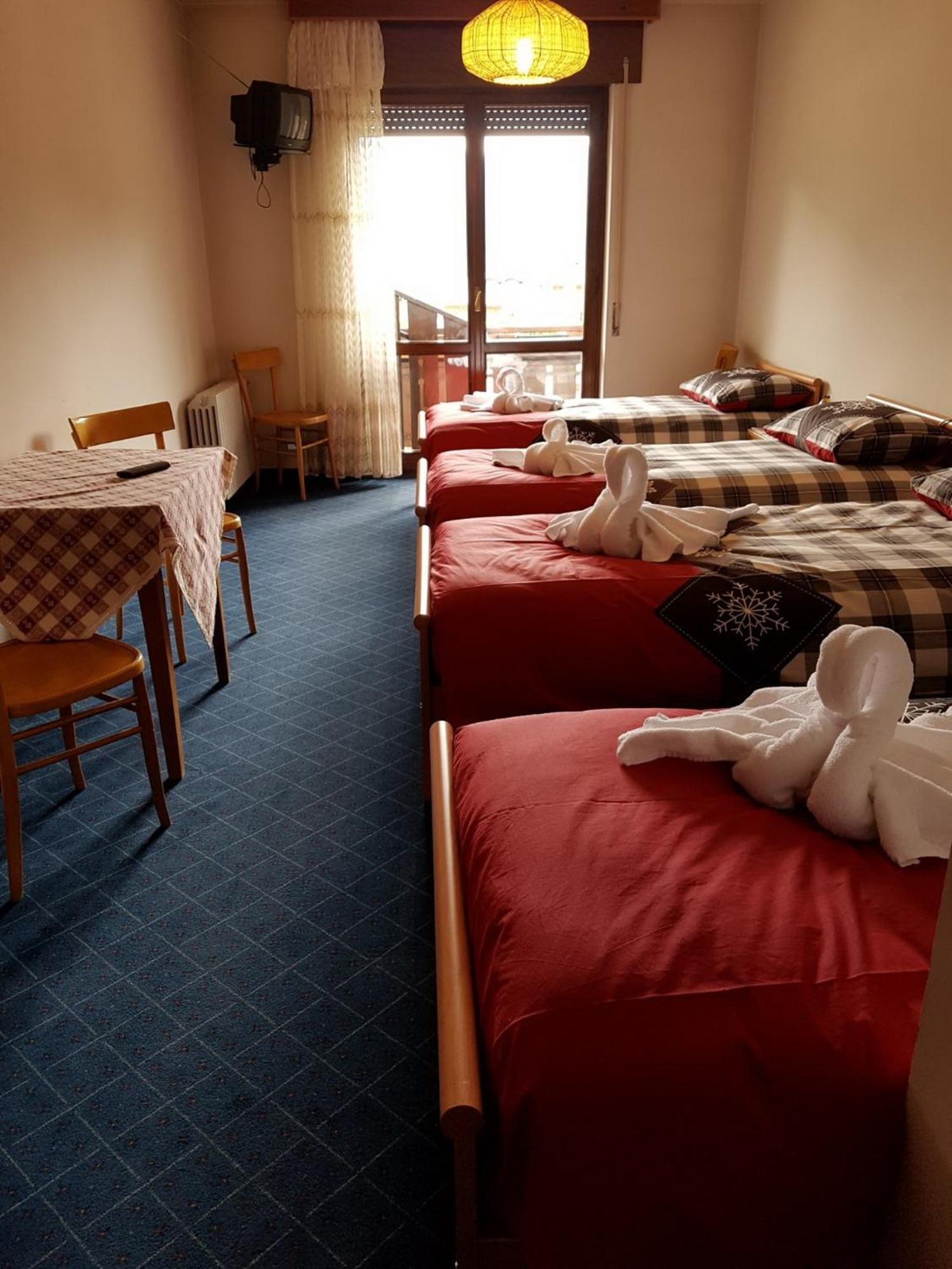 Albergo Posta Colle Santa Lucia Room photo